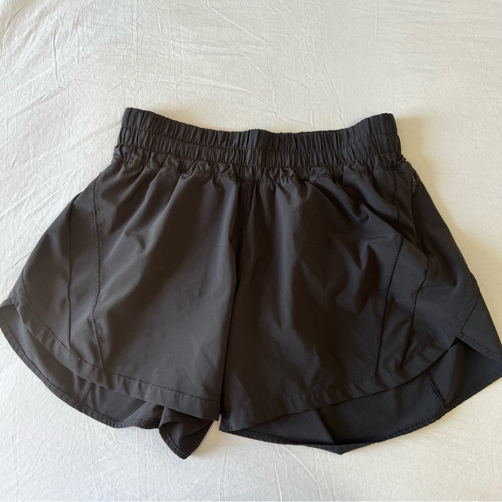 Lululemon Tracker Shorts Women's Black Size 6